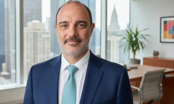 Consultorfarma consolida su expansión nacional en Madrid y Cataluña y nombra a Christian P. Bonifazi como Director General 2 Consultorfarma consolida su expansión nacional en Madrid y Cataluña y nombra a Christian P. Bonifazi como Director General