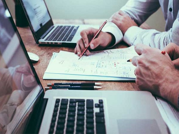 ¿Qué es el e-learning? ¿Qué no es el e-learning? 10 ¿Qué es E-Learning?