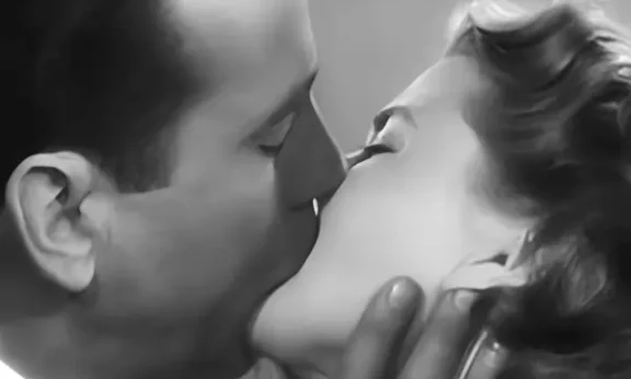 Los mejores besos en la historia del cine: de Casablanca a Romeo y Julieta 1 Ingrid Bergman y Humphrey Bogart